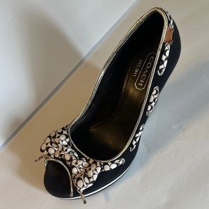 Coach Thalia Wedge Sz 5.5 Open Toe Sandal Pinup Black And White